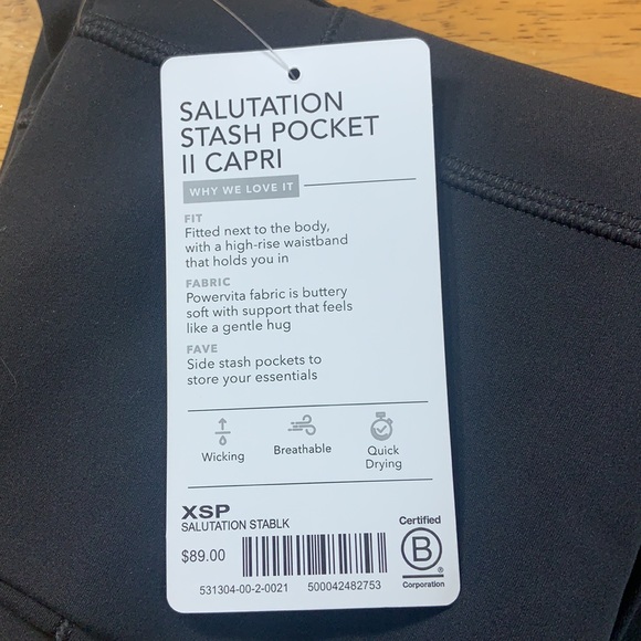 ATHLETA Salutation Stash Pocket II Capri Tight NWT - Picture 3 of 4